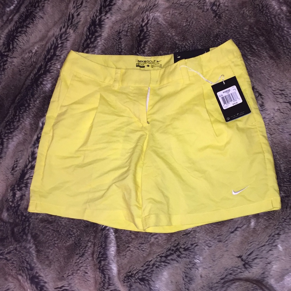 New Nike golf shorts